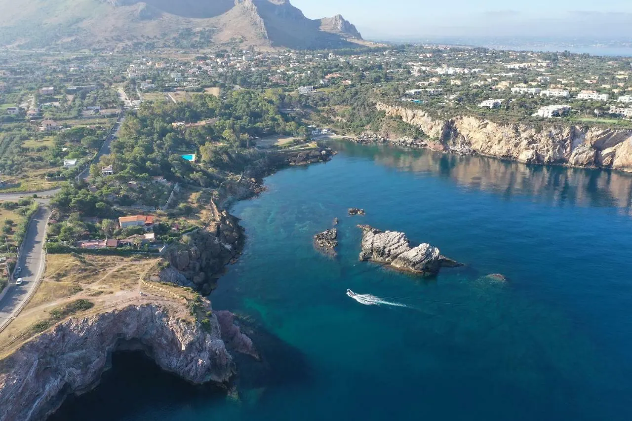 Villa Casa Elvira Terrasini Italia